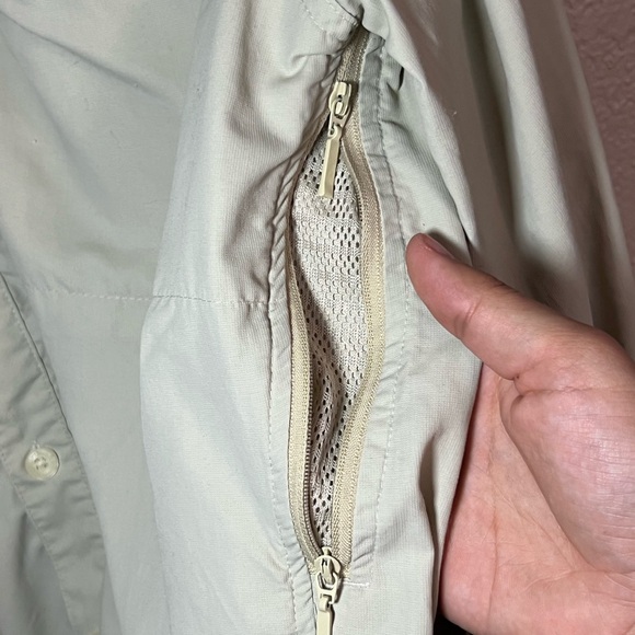 REI Men's Light Olive Shirt Jacket UPF 50+ - Picture 5 of 7